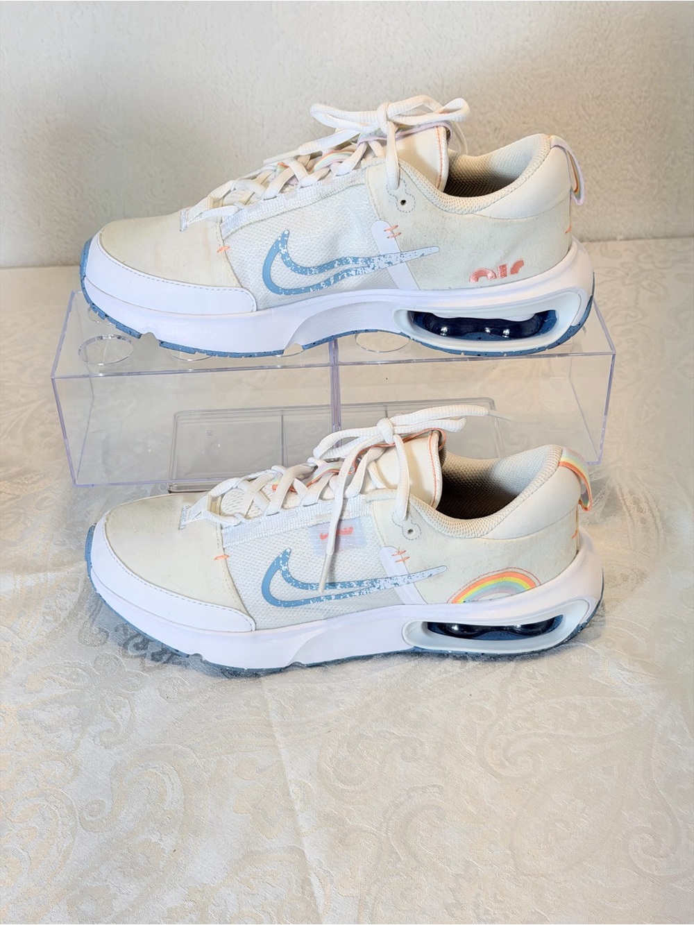 Nike Air Max INTRLK SE White Worn Blue Rainbow Shoes DM1211-100 Size 7Y Big Kids